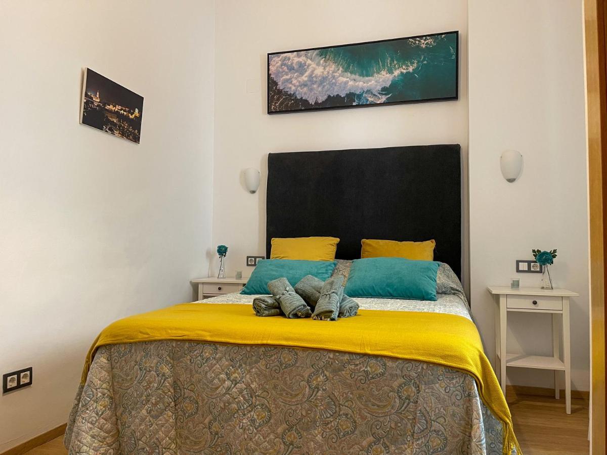 Quiet Apartment In The Heart Of Malaga Pool & Free Parking Bagian luar foto